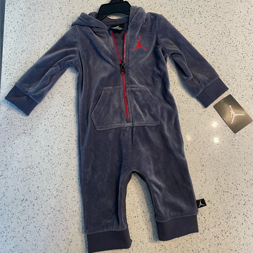 BNWT 6-9 Month Nike Jumpsuit